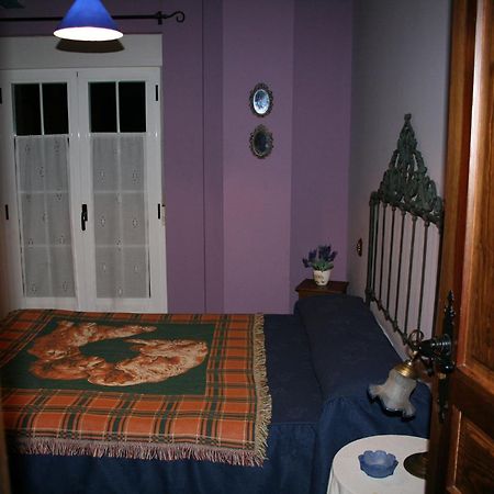 Hoyos del Collado La Casona De Colladoゲストハウス エクステリア 写真